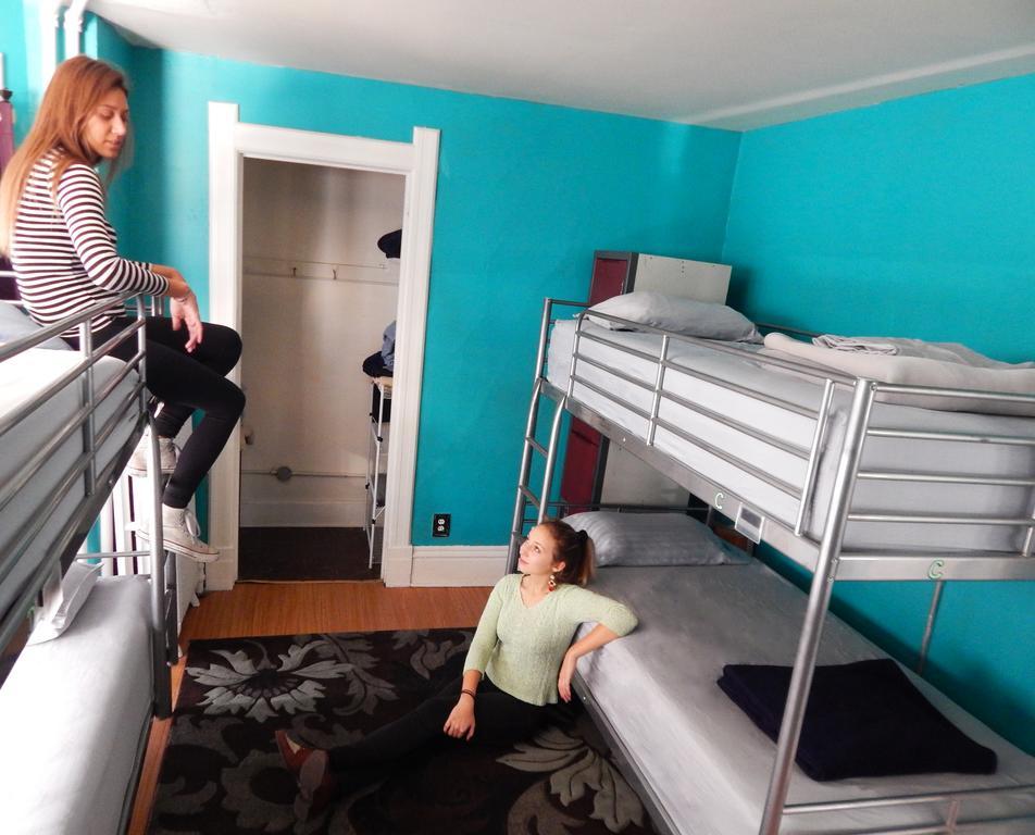 Hi - Madison Hostel Bagian luar foto